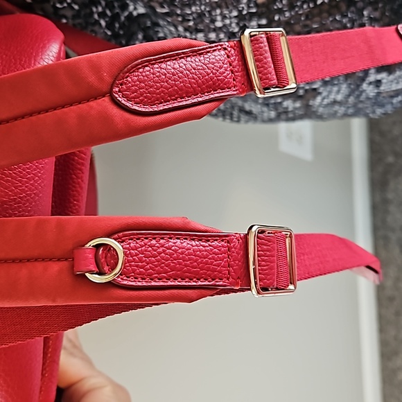 Coach red mini court pebbled leather backpack - Picture 9 of 12